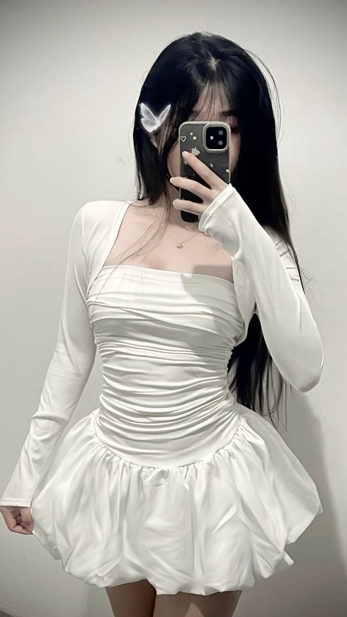 Bộ ảnh áo dài trắng ngắn cho nữ thật xinh đẹp