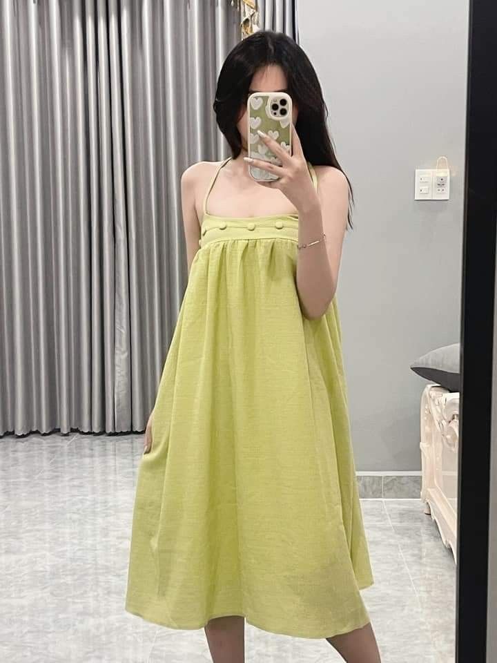 Bộ ảnh gái xinh dễ thương với màu vàng nổi bật