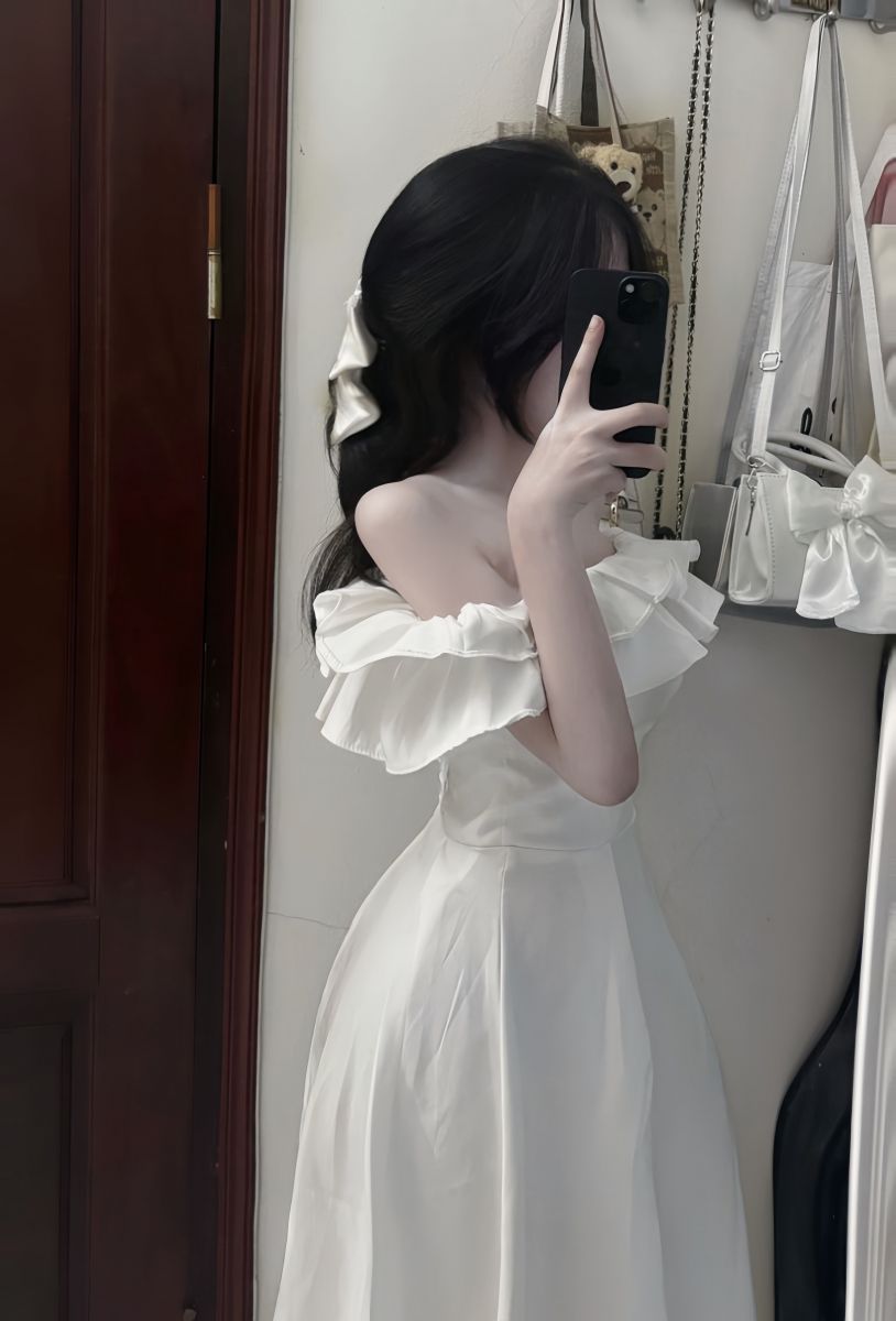 Bộ ảnh gái xinh với dáng vẻ duyên dáng và dễ thương