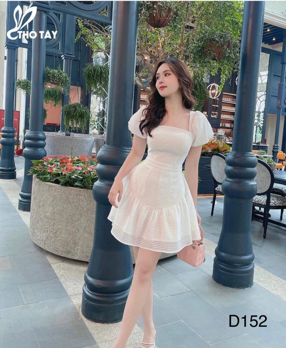 Anh Gai Xinh Mac Vay - Chậu Cây Xanh