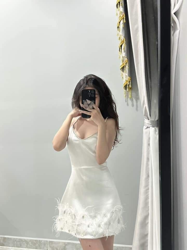 Anh Gai Xinh Mac Vay - Chụp Hình