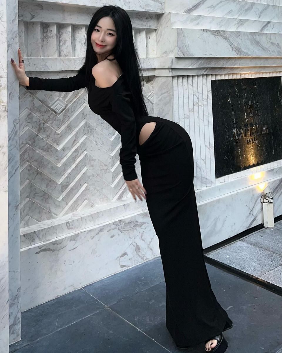 Anh Gai Xinh Mac Vay - Anh Gai Quyen Ru