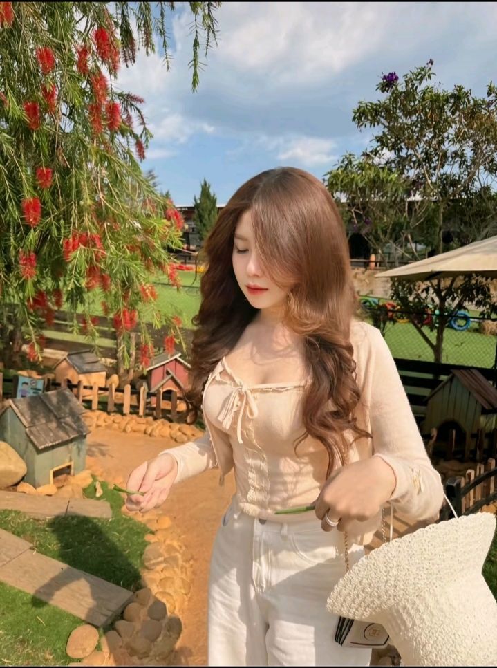 Anh Gai Xinh Mac Vay - Áo Blouse