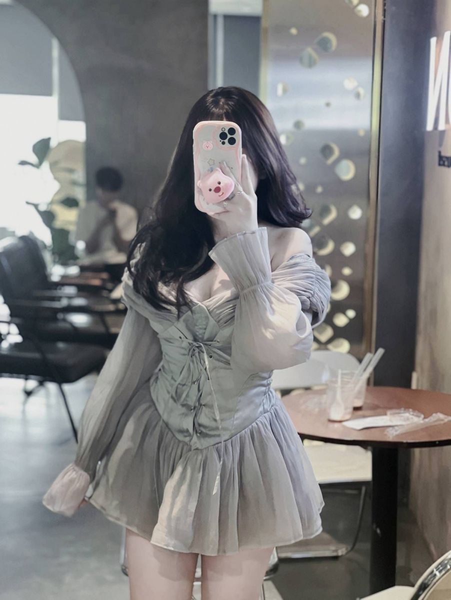 Anh Gai Xinh Mac Vay - Chụp Ảnh