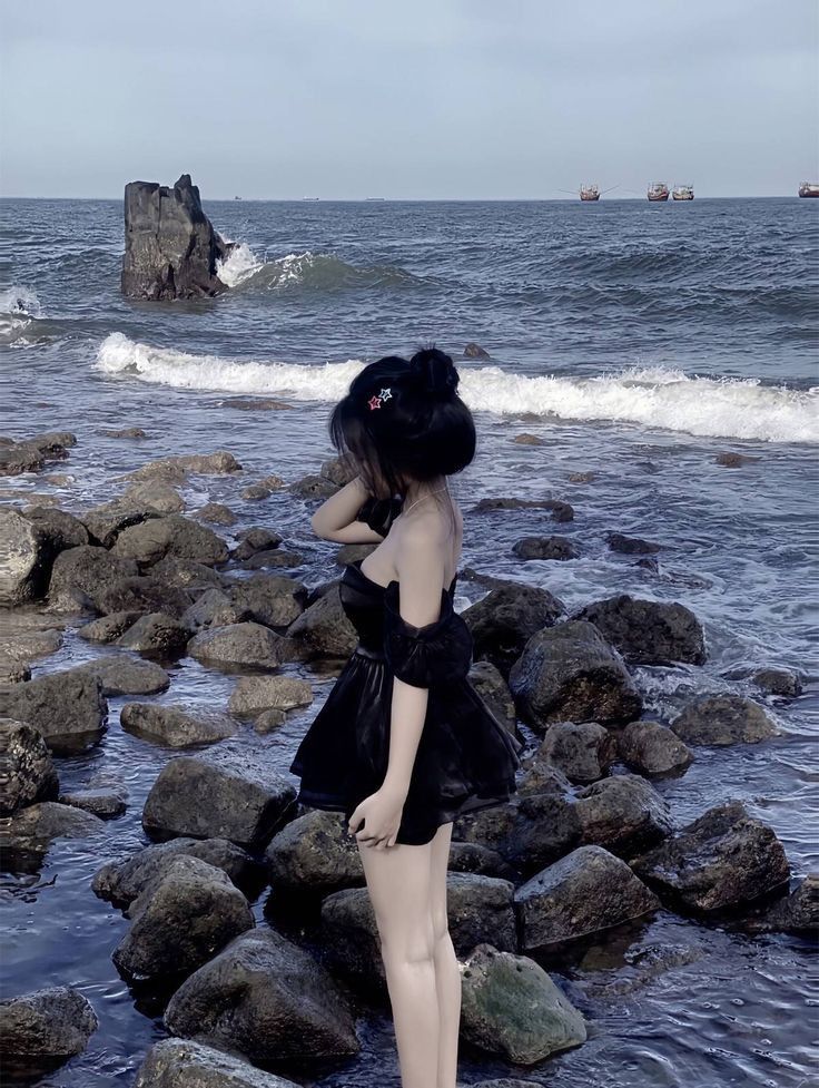 Anh Gai Xinh Mac Vay - Bờ Biển