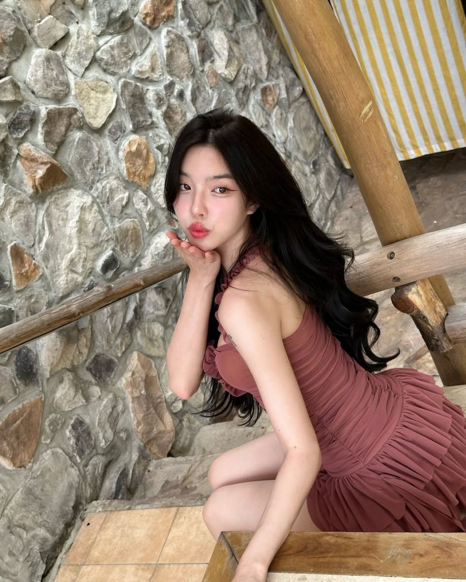 Anh Gai Xinh Mac Vay - Ảnh Nghệ Thuật