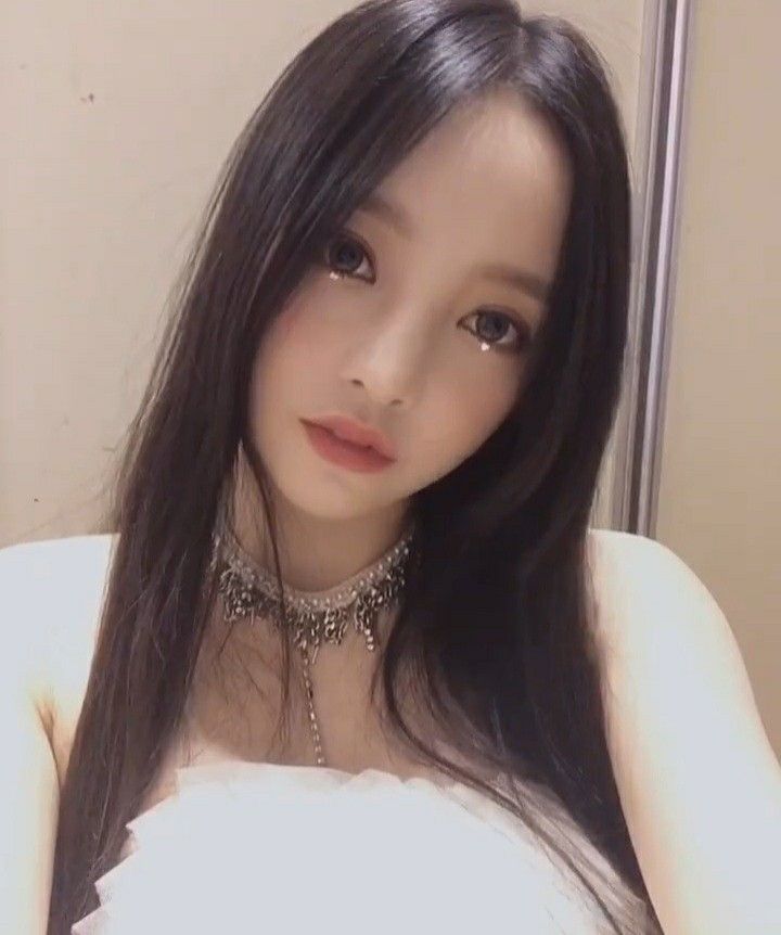Anh Gai Xinh Mac Vay - Chụp Hình