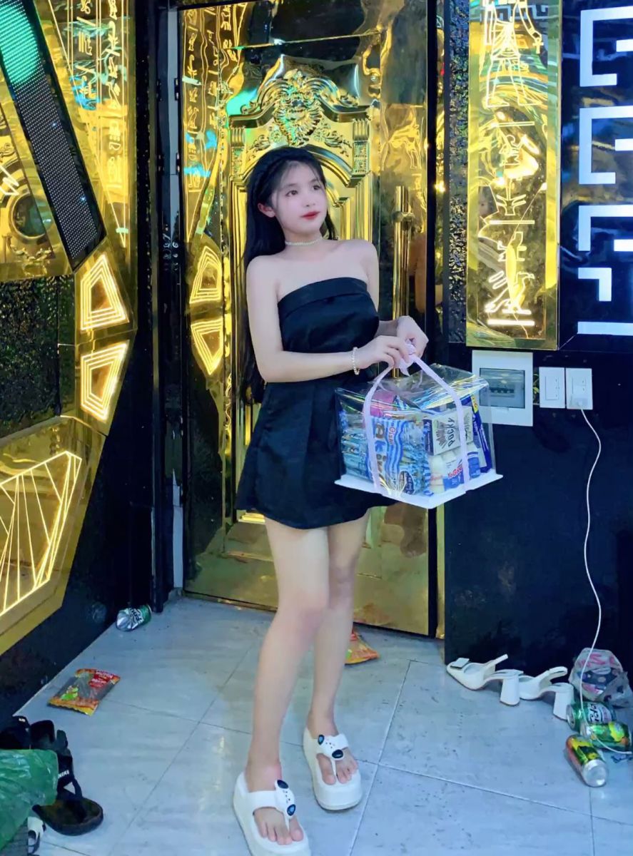 Anh Gai Xinh Mac Vay - Ảnh Đẹp