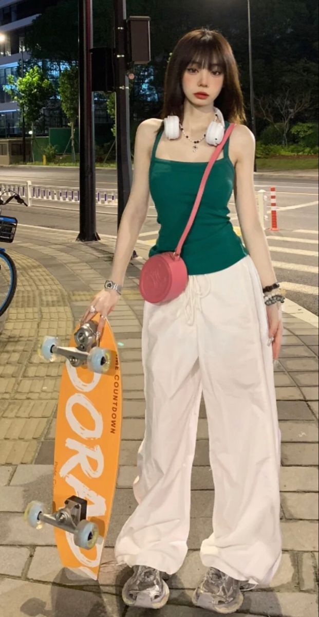Anh Gai Xinh Mac Vay - Anh Gai Xinh Mac Quan Bo