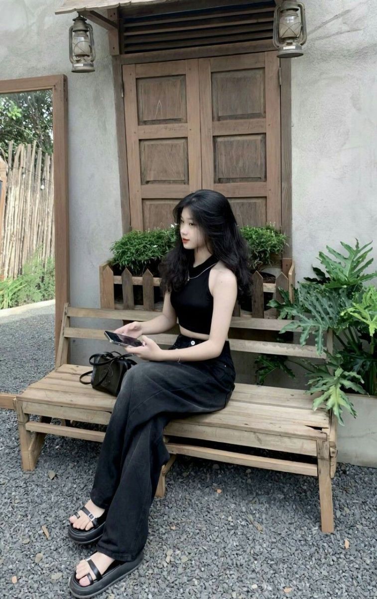 Anh Gai Xinh Mac Vay - Cô Gái Đẹp