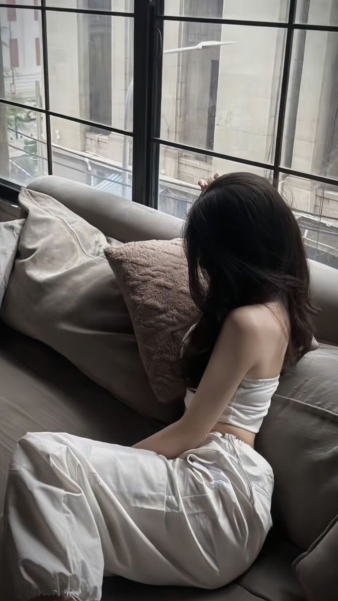 Anh Gai Xinh Mac Vay - Áo Dài