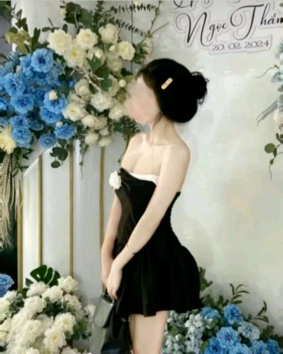 Anh Gai Xinh Mac Vay - Buổi Lễ