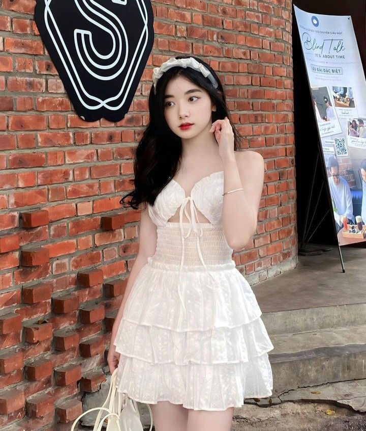 Anh Gai Xinh Mac Vay - Chụp Ảnh