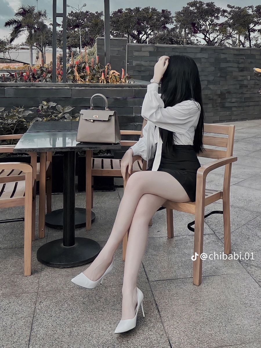 Anh Gai Xinh Mac Vay - Áo Sơ Mi