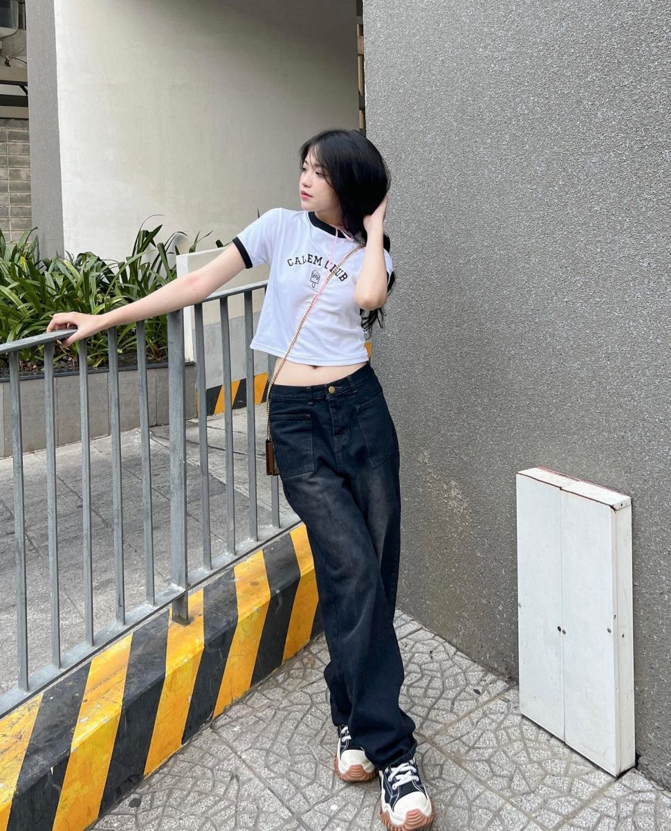 Anh Gai Xinh Mac Vay - Chụp Hình