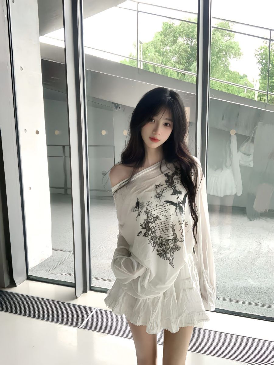 Anh Gai Xinh Mac Vay - Áo Dài