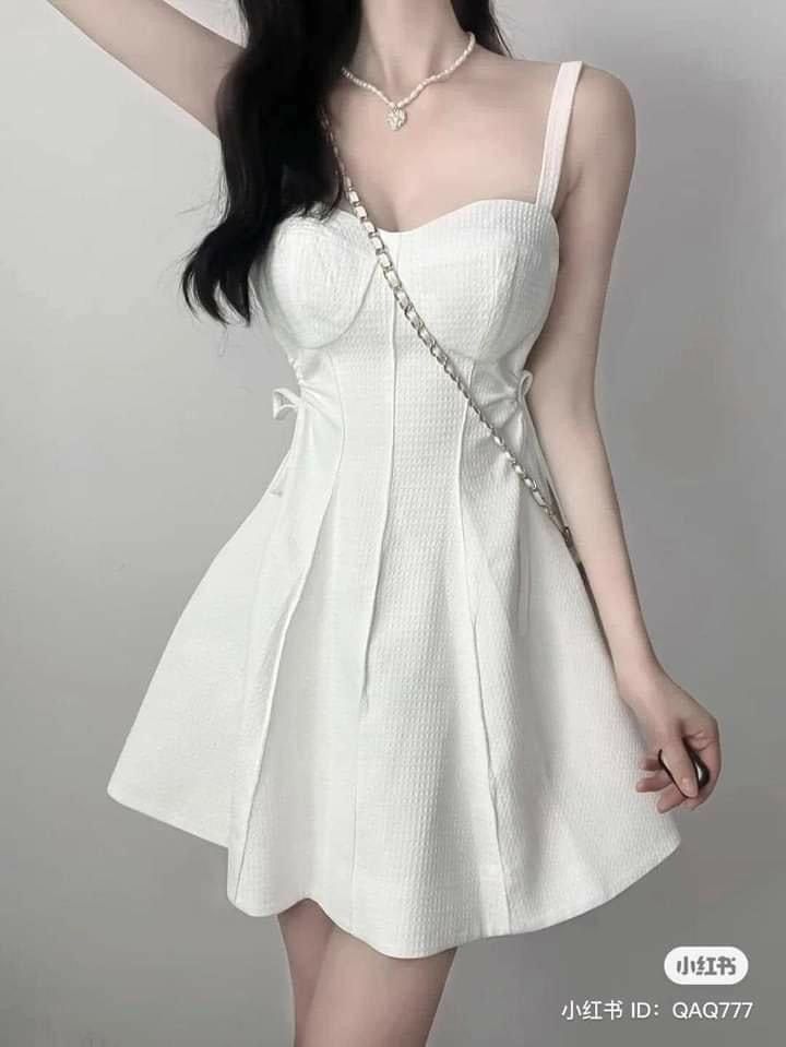 Vay Trắng Ngắn Khoa Vái Nữ