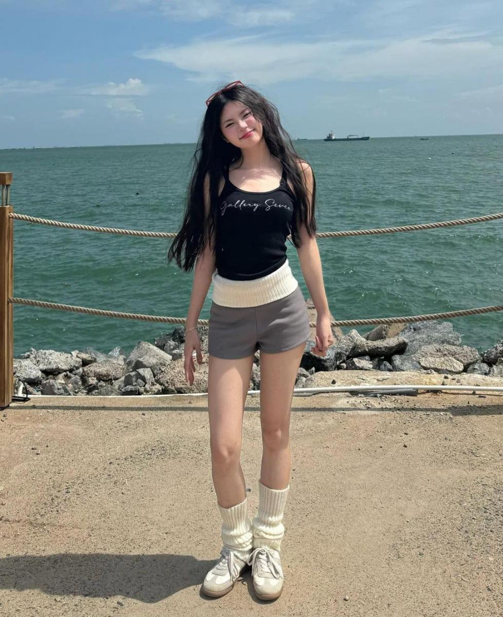 Ảnh gái xinh quyến rũ khoe hàng đẹp