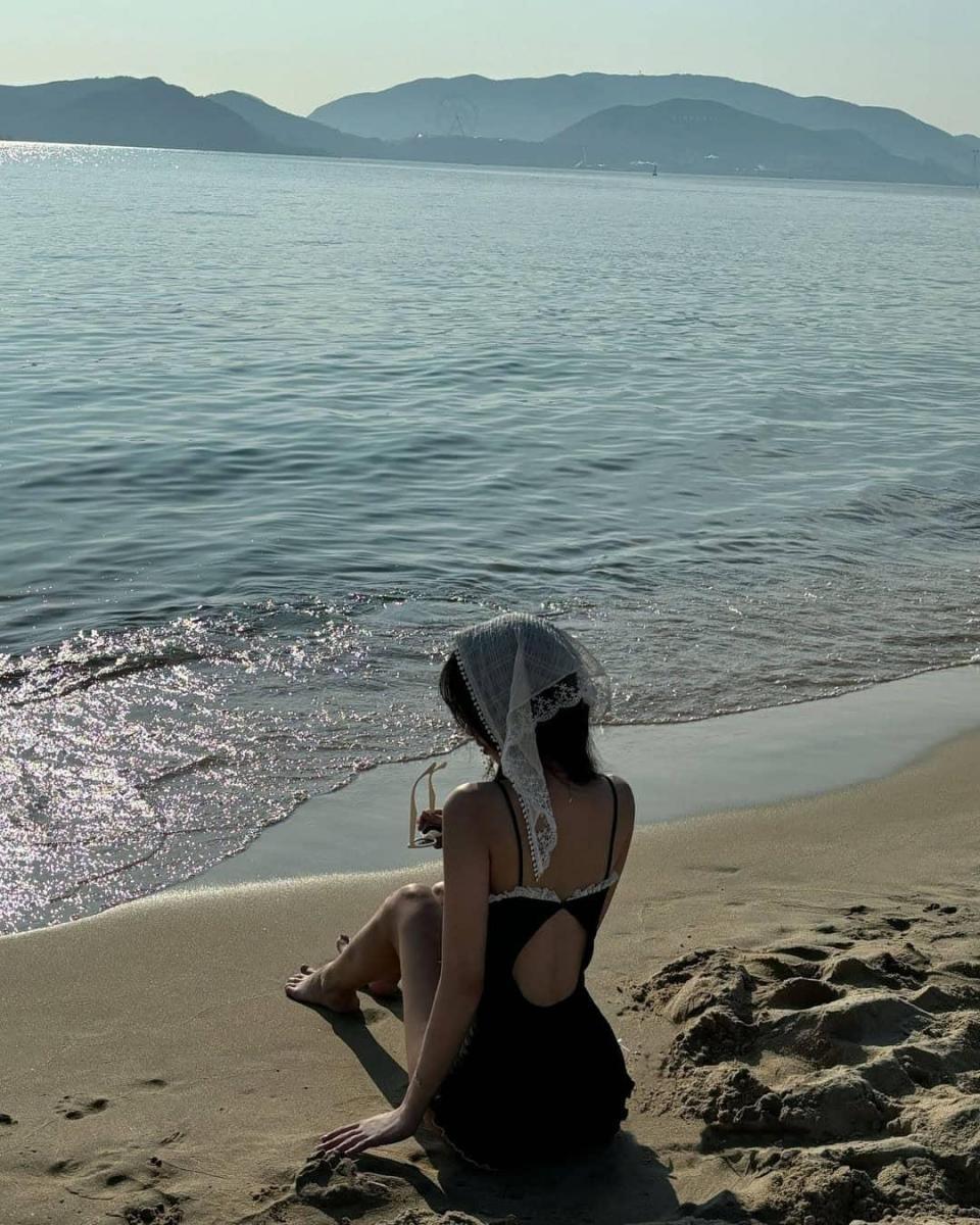 Gái Xinh Bãi Biển