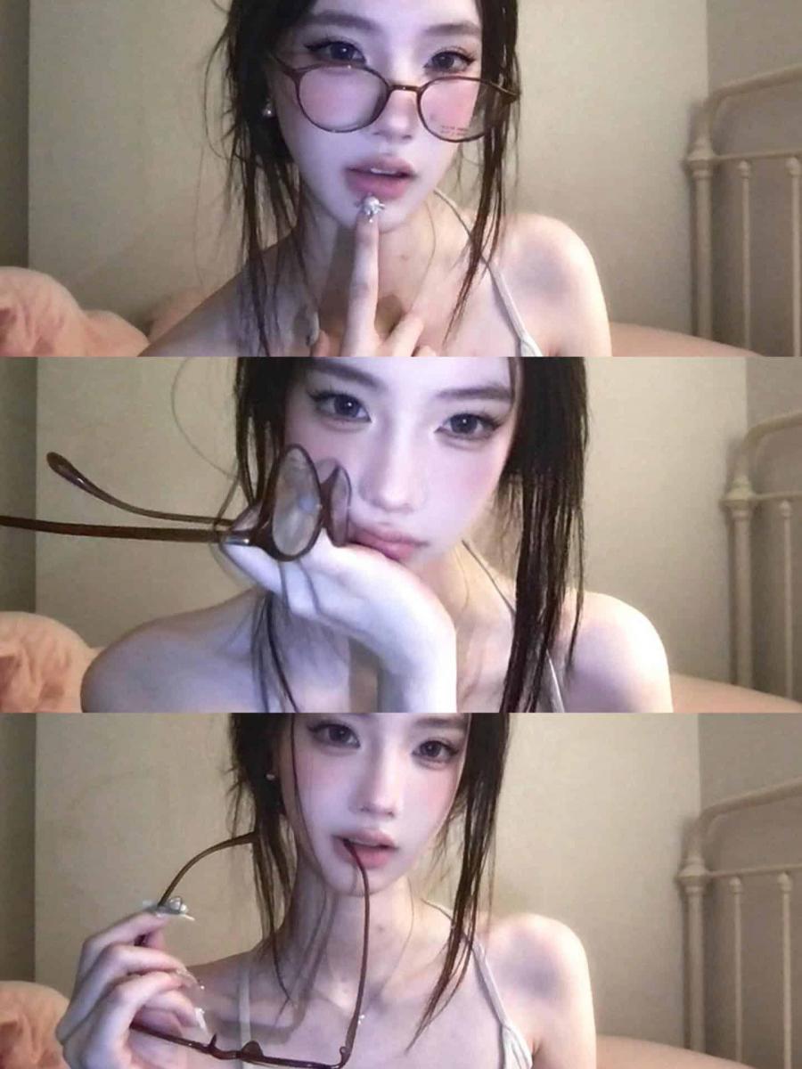 Ảnh gái xinh với ngực to, lông mày mới kiểu tóc