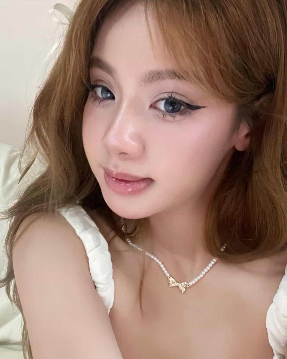 Gái Xinh Ngực To, Long Mày Mịn Gái Xinh Việt Nam