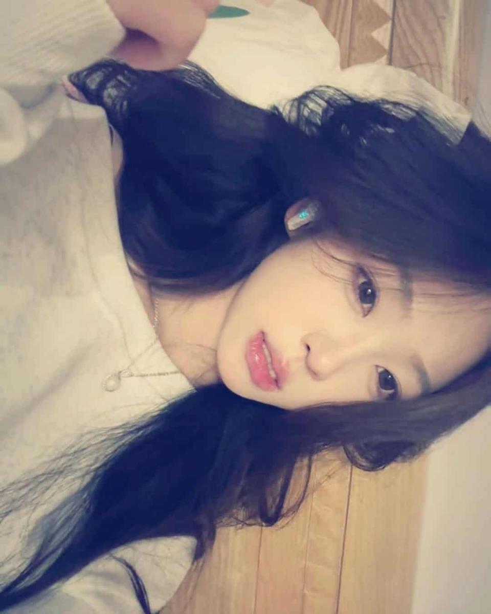 Gái Xinh Và Gái Xinh Đẹp Nhất