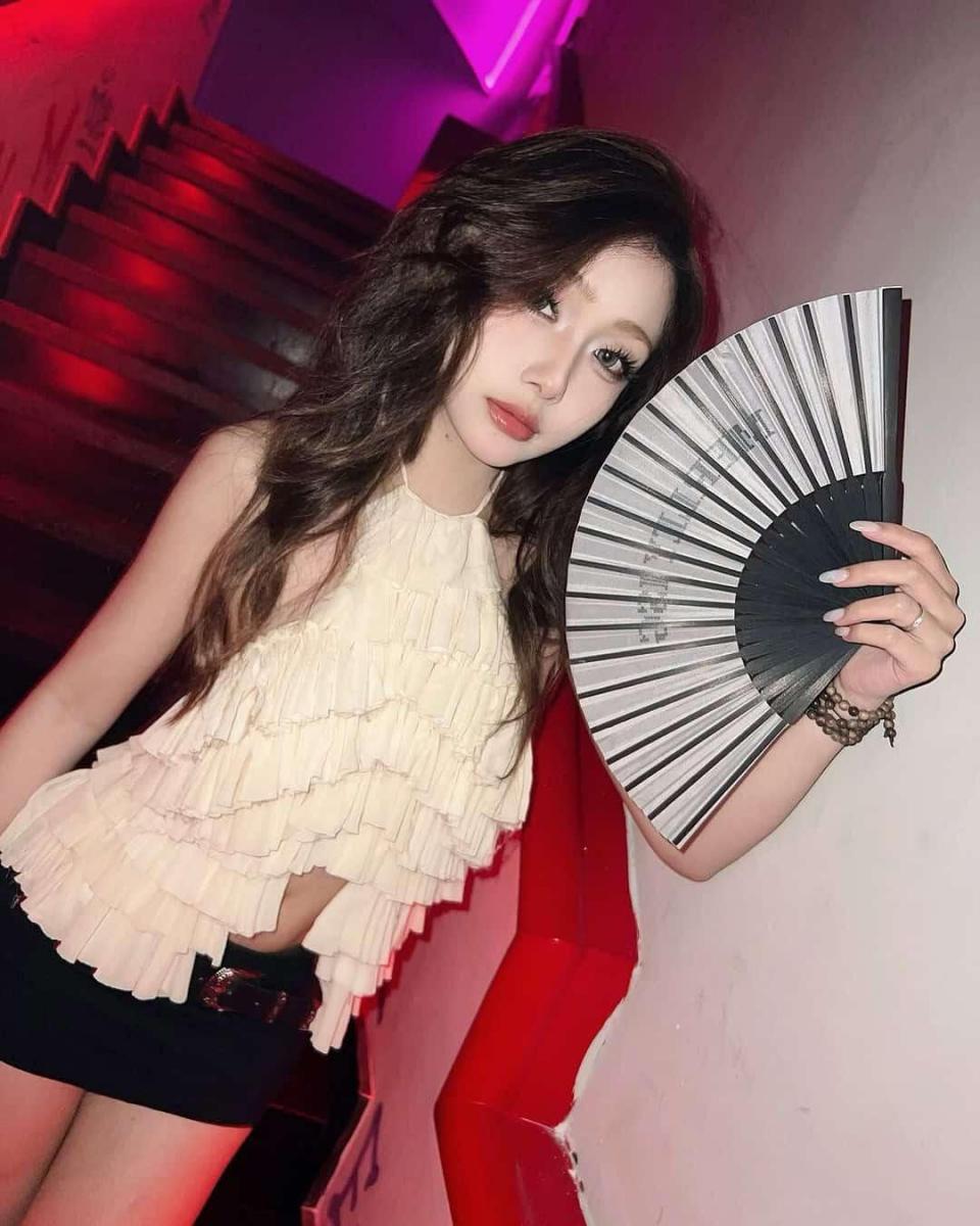 Ảnh gái xinh sexy khoe sắc đẹp thời trang