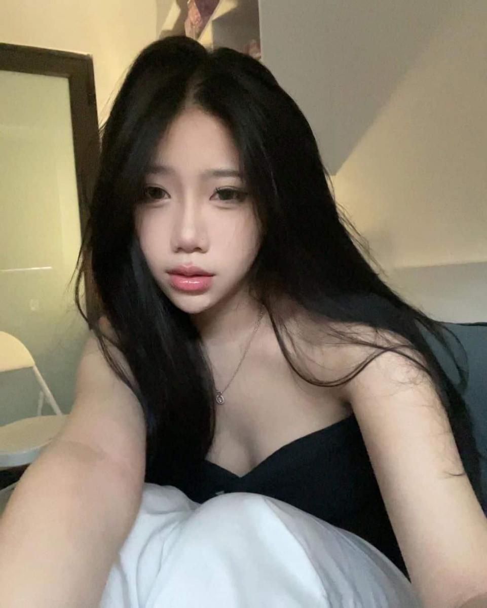 Gái xinh khoe ngực to, ảnh nóng gái xinh đẹp