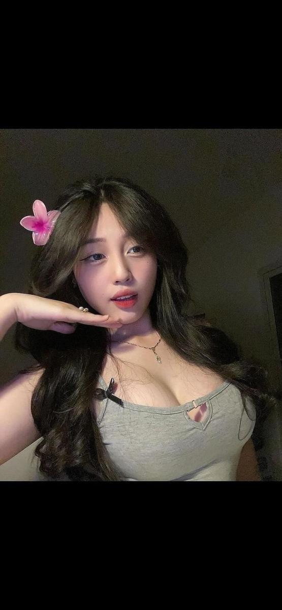 Gái cute tóc dài trong ảnh mạnh gái xinh