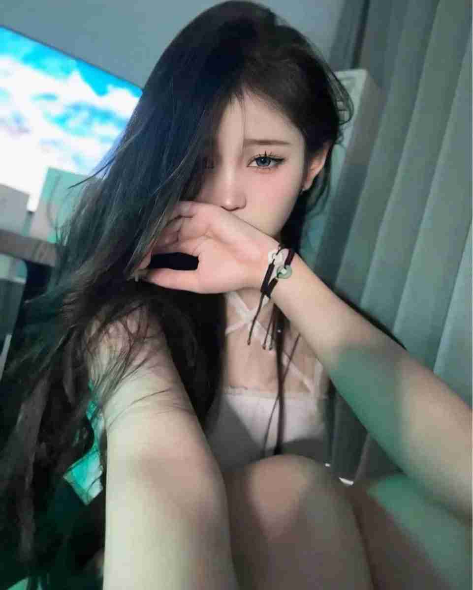 Ảnh gái xinh tóc dài và tóc ngắn đẹp