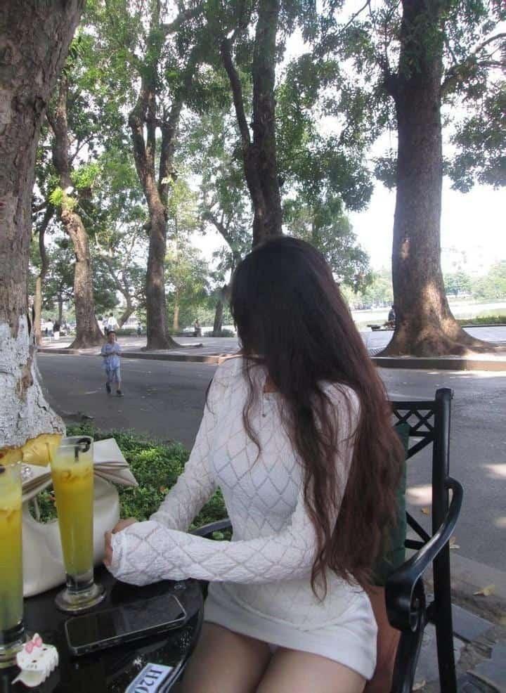 Ảnh gái xinh ngực to mùa xuân đọa nội thất ngoài trời