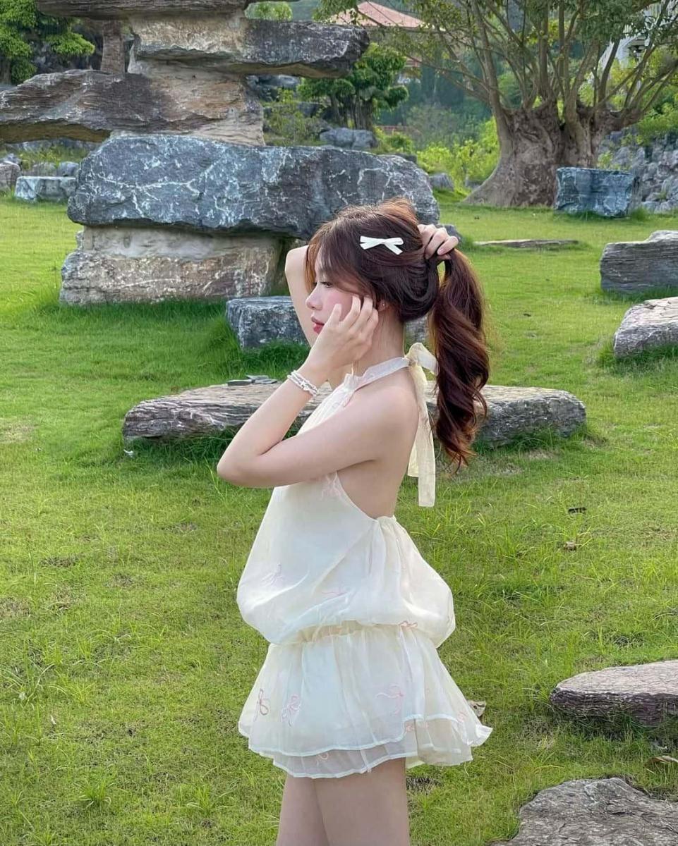 Ảnh sinh nhật gái xinh đẹp mùa hè