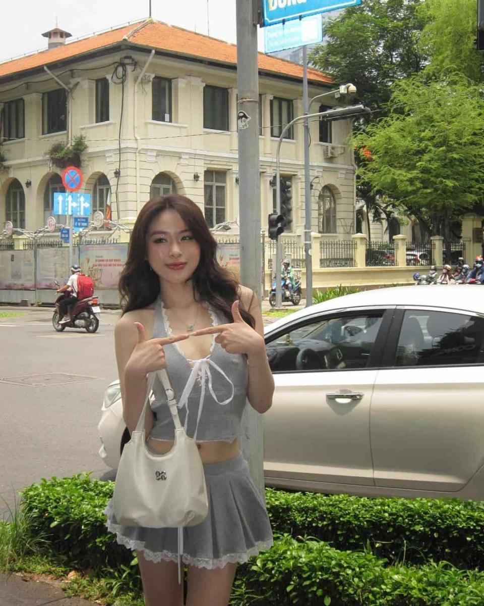 Hình gái xinh cute và hở hang đẹp nhất