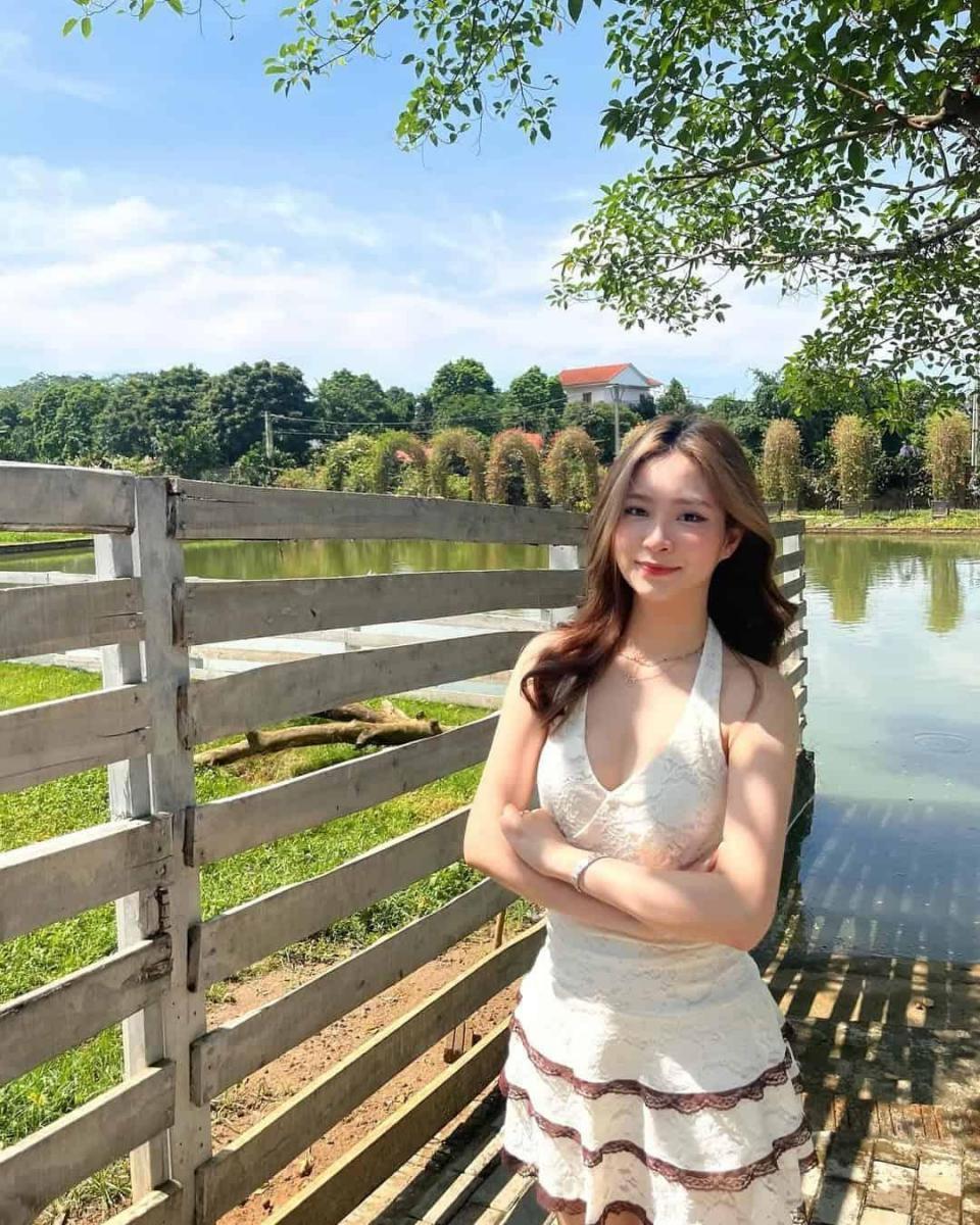 Gái Xinh Ngực To Thời Trang Mùa Hè