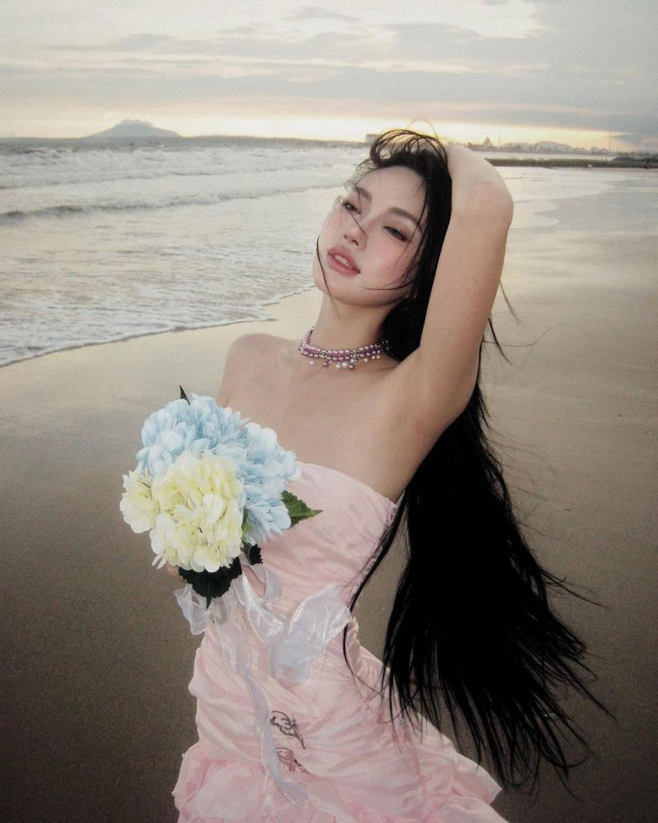 Ảnh gái đẹp bikini, cute và sexy trong thời trang mới