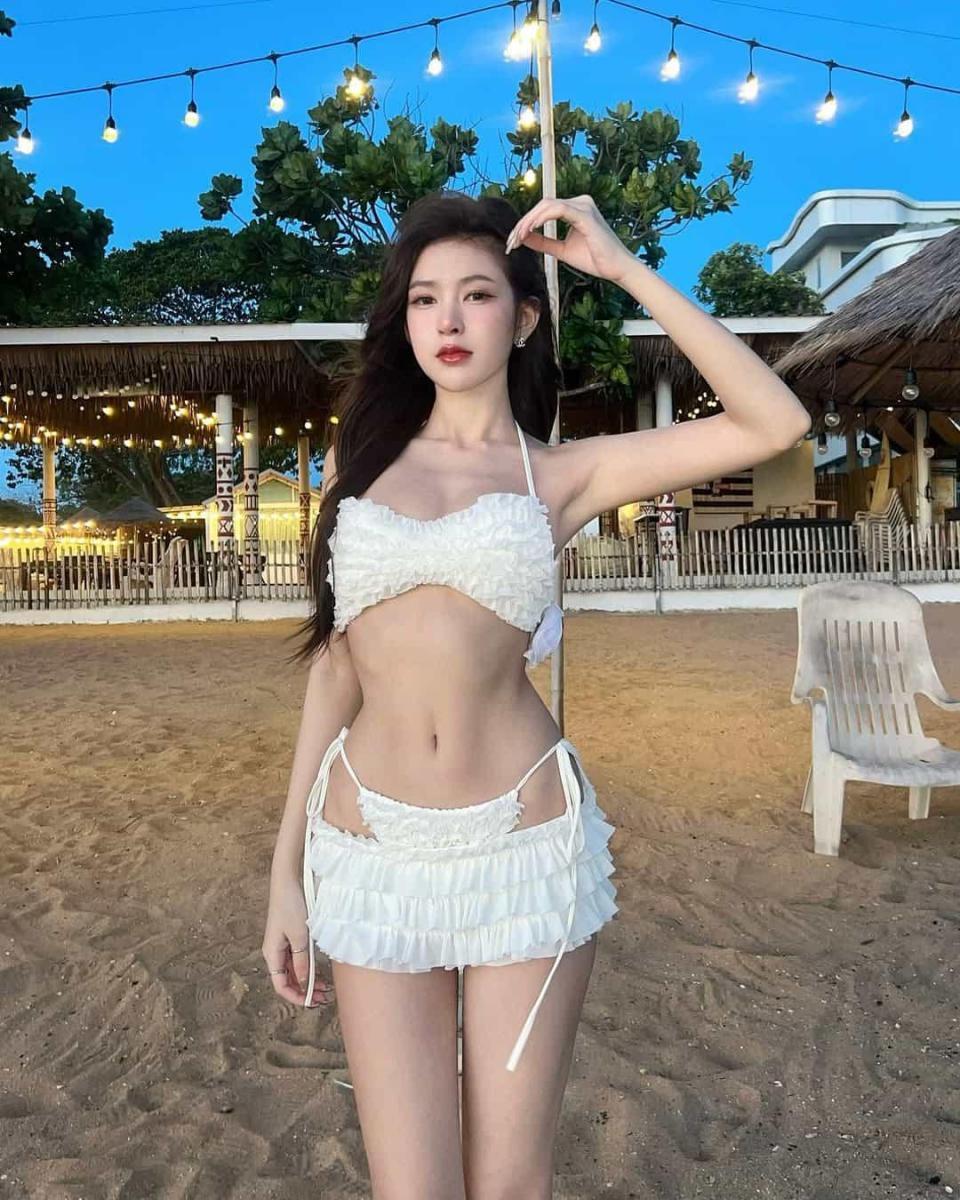 Ảnh gái xinh đi bơi và đi tắm đẹp nhất Việt Nam