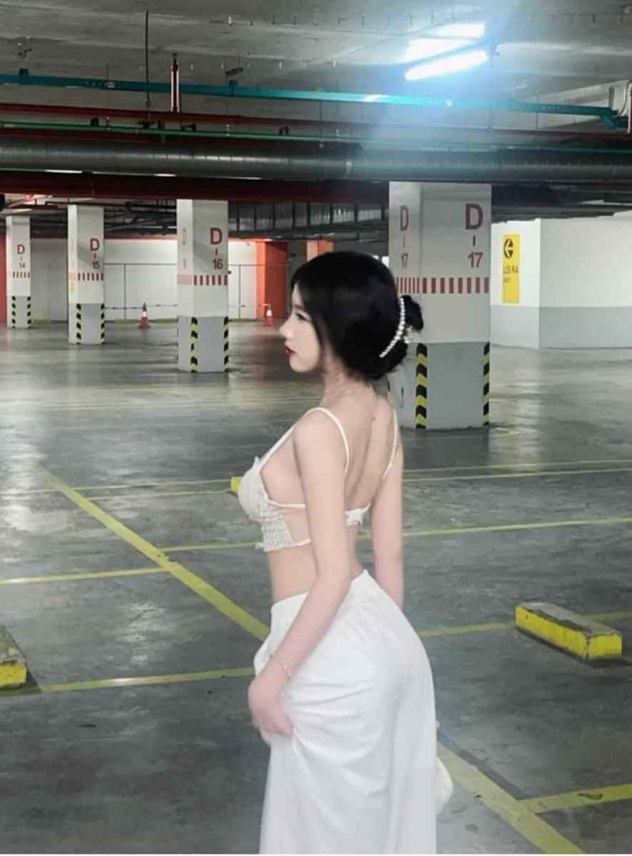 Ảnh gái xinh đeo đồ lót thời trang đẹp