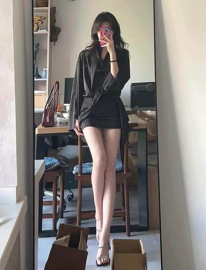 Gái xinh 2009 - Thời trang đùi đậu