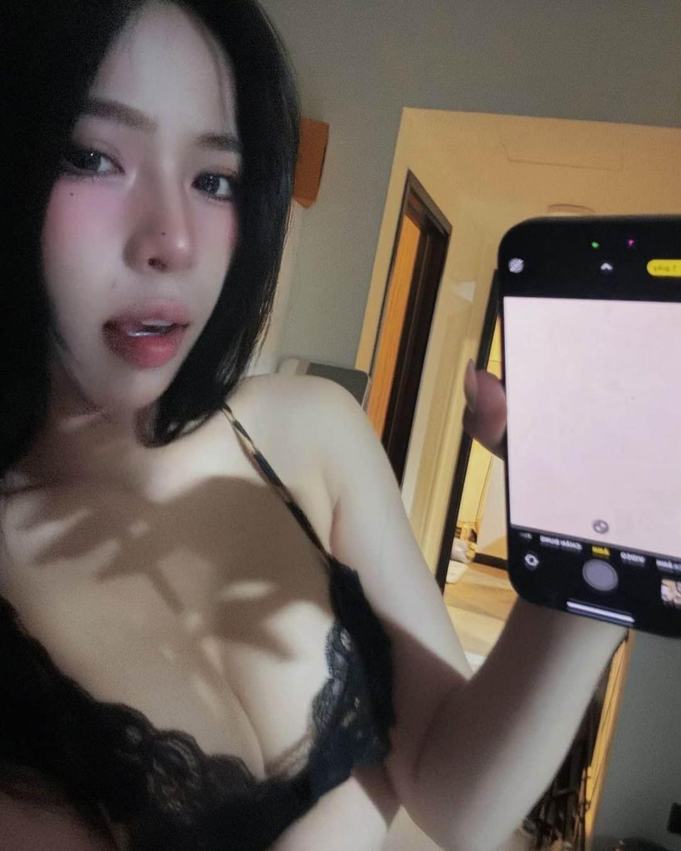 Gái xinh tự sướng với ảnh cute gái xinh đẹp