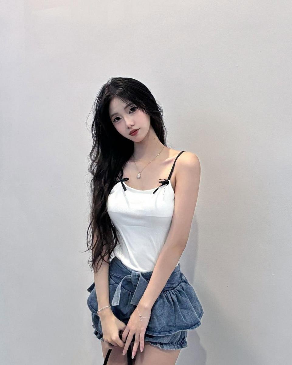 Gái Xinh Đáng Yêu Ngực To Vái Sắc Đẹp Thời Trang