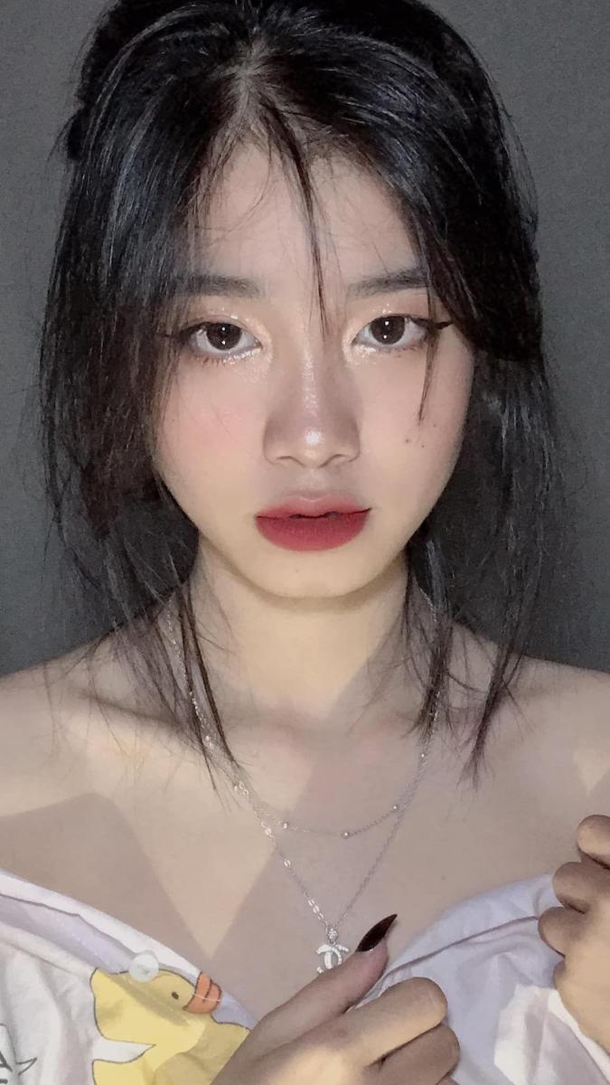 Ảnh sexy gái xinh đeo kính cực chất