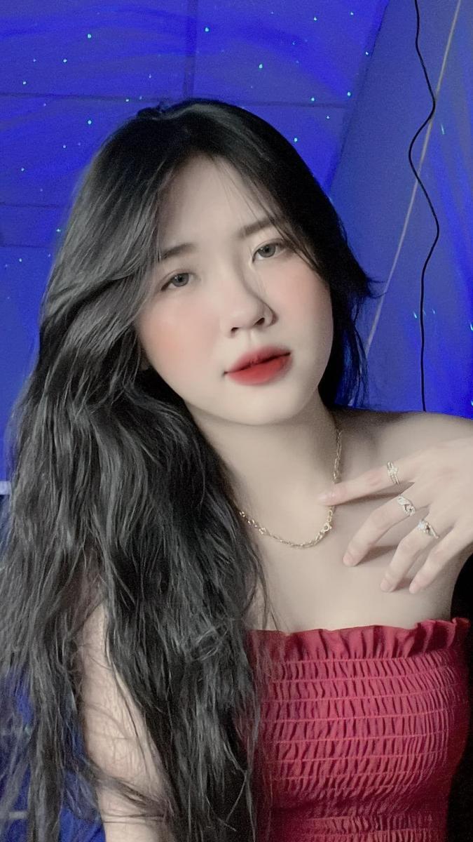 Ảnh gái xinh cute đeo kính đẹp nhất