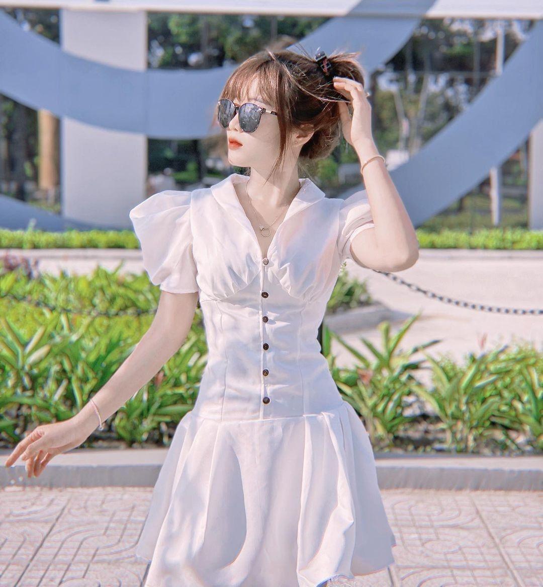 Ảnh gái xinh mặc áo sơ mi trắng đẹp