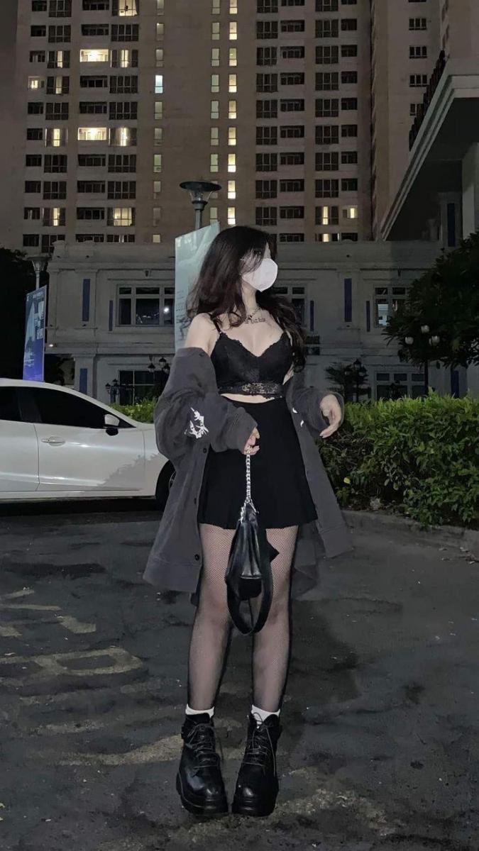 Gái xinh 2010 và phong cách thời trang 2022