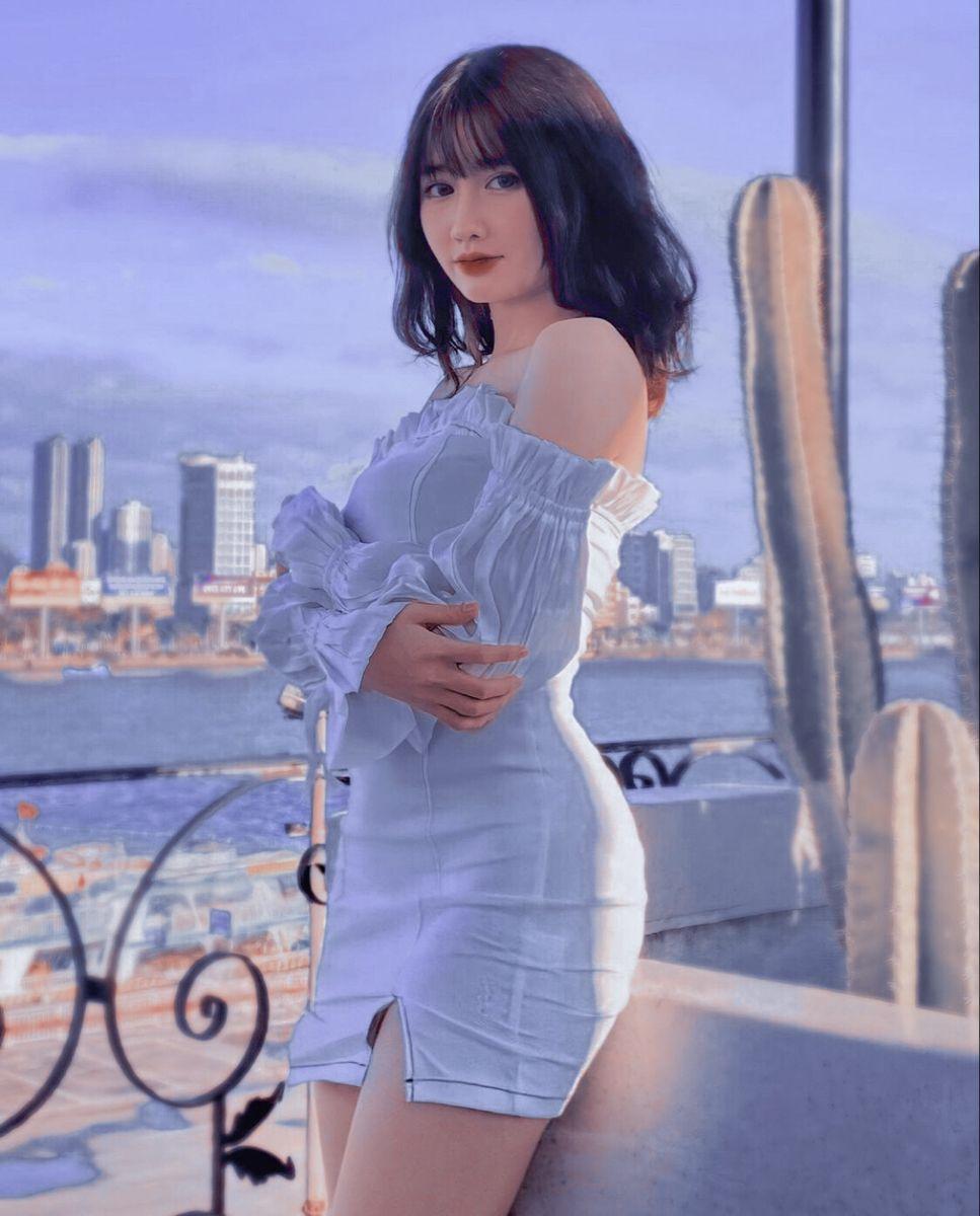 Ảnh gái xinh khoe vú đẹp thời trang Vũ Huyền