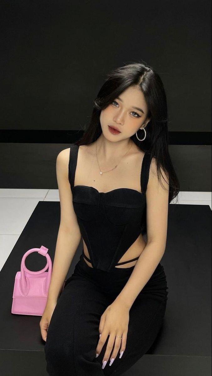 Ảnh gái xinh tóc ngang vai đẹp thời trang