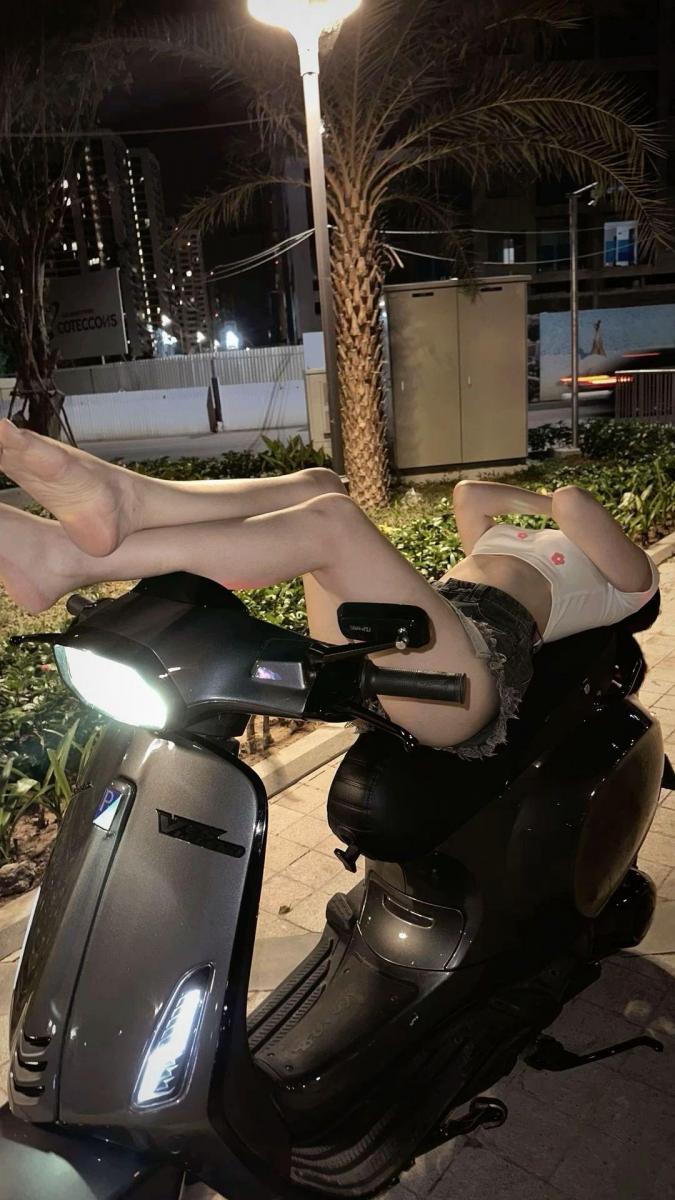 Gái Xinh Lớp 3