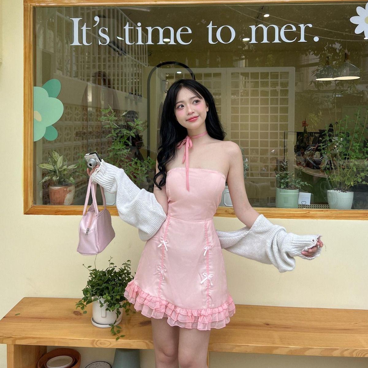 Ảnh những cô gái xinh đẹp với sắc đẹp rực rỡ
