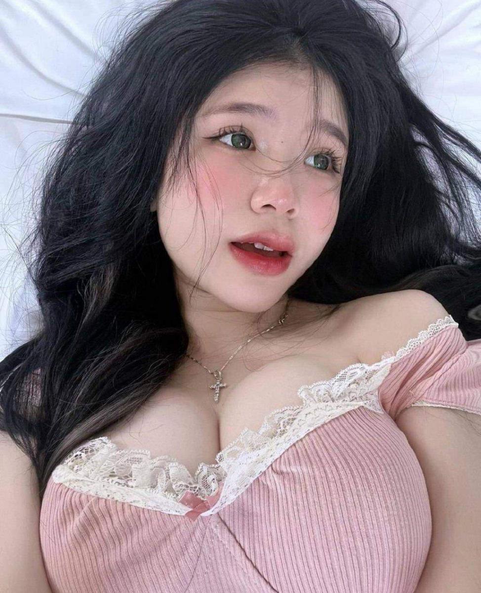 Gái Xinh Đùi To Mới Lấy Thì Fl Tui Nhoá