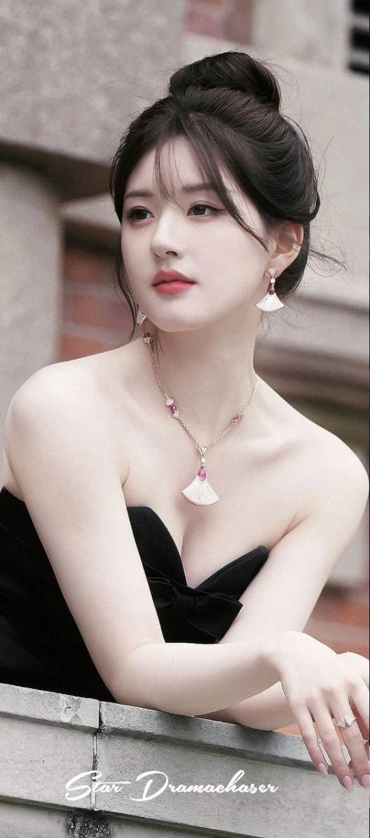 Ảnh gái đẹp gợi cảm khoe hàng mới sắc đẹp